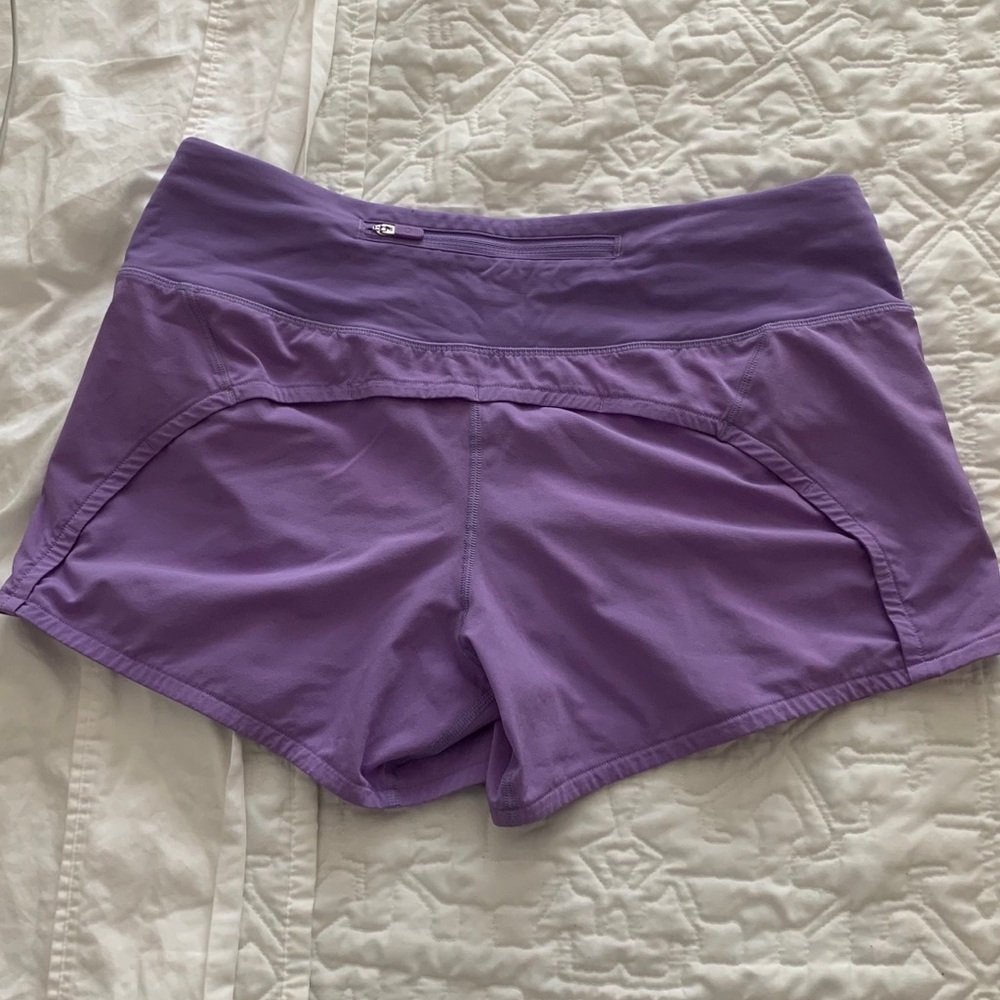Lulu lemon speed up shorts